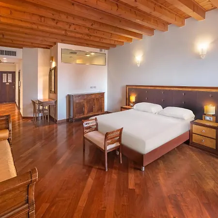 Guest house Centre And Verona