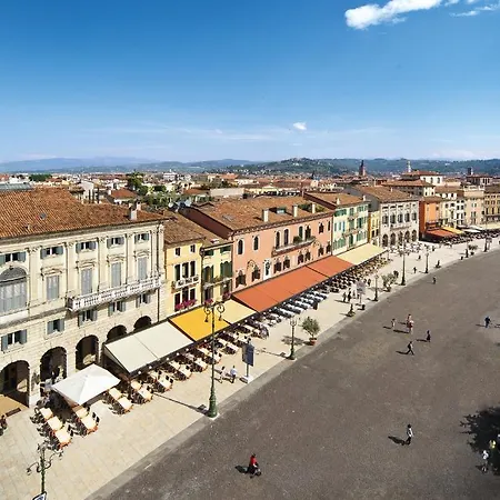 Centre And Vendégház